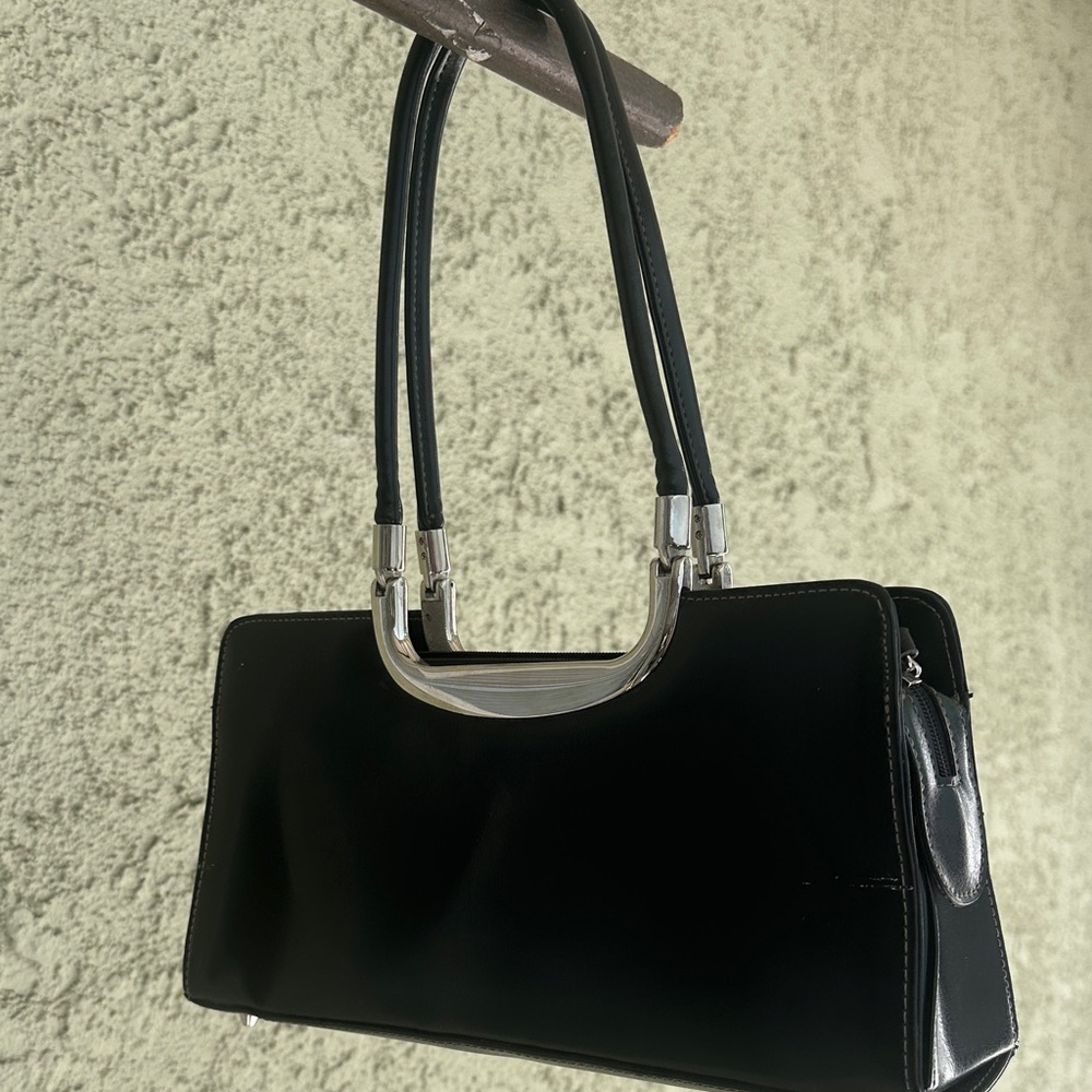 Elegant Black Handbag
